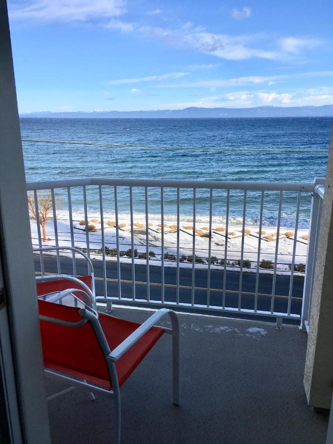 Casa Grande Inn Qualicum Beach Bagian luar foto